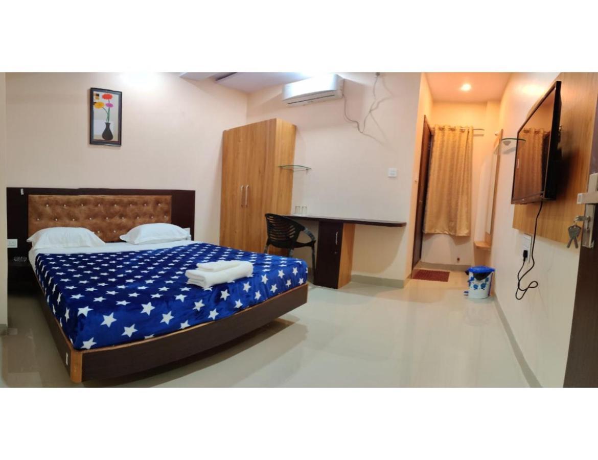 Hotel Pragati, Chanderi, Mp Exterior photo